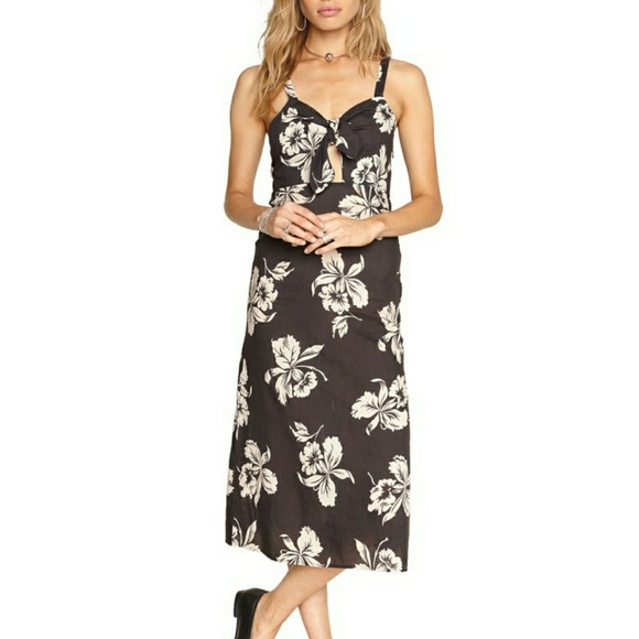Amuse Society Dresses & Skirts - Amuse Society midi front tie dress